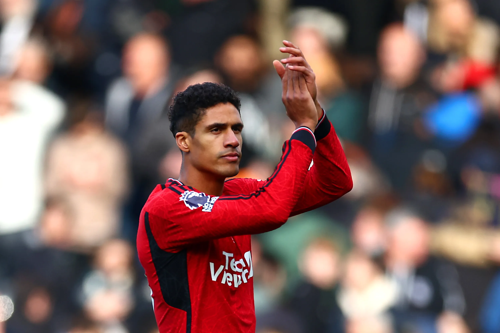 Raphael Varane: Tiền vệ phong cách của Manchester United và đội tuyển quốc gia Pháp