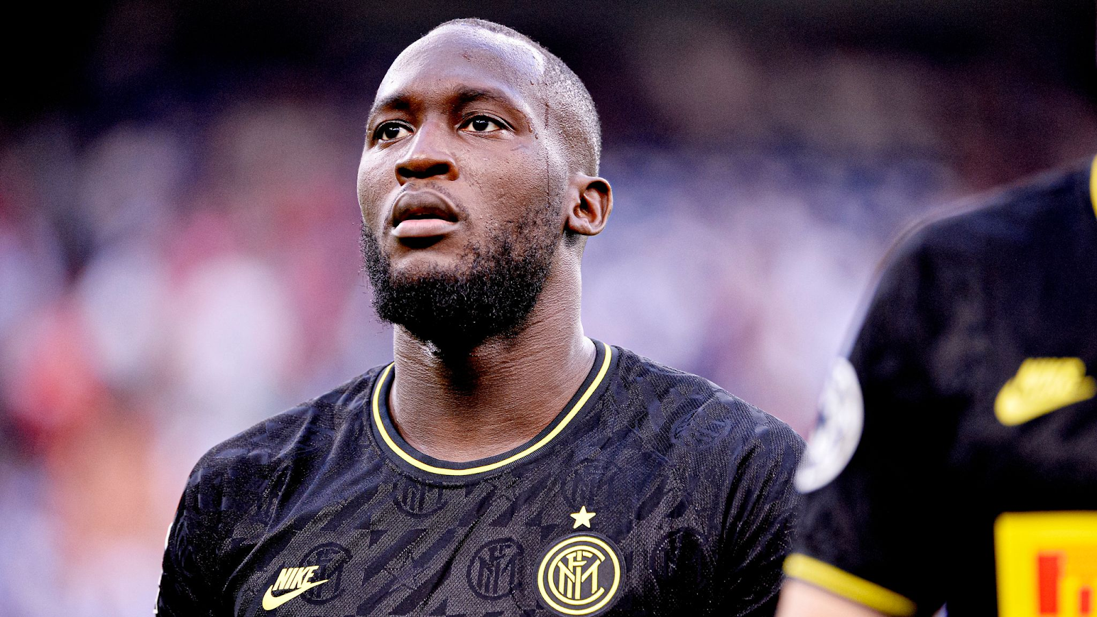 Tiểu Sử Romelu Lukaku: Từ Cậu Bé Đam Mê Bóng Đá Đến Ngôi Sao Thế Giới