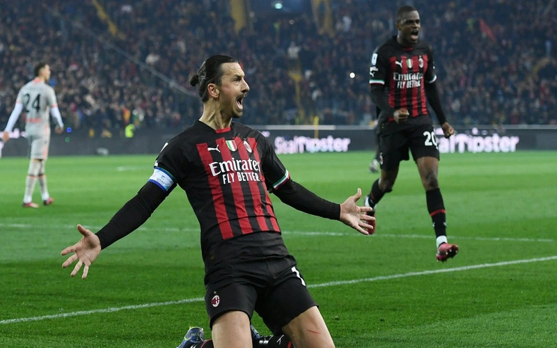Những cầu thủ ghi được nhiều hat-trick nhất trong bóng đá