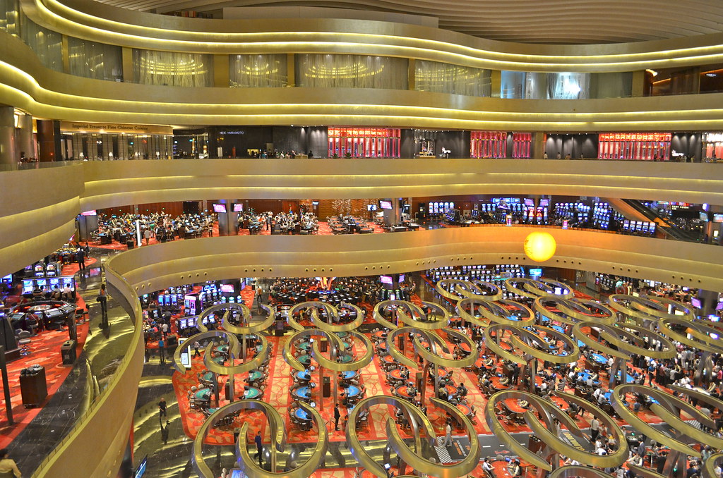 Cùng khám phá 2 Casino lớn nhất nhì thế giới ở Singapore