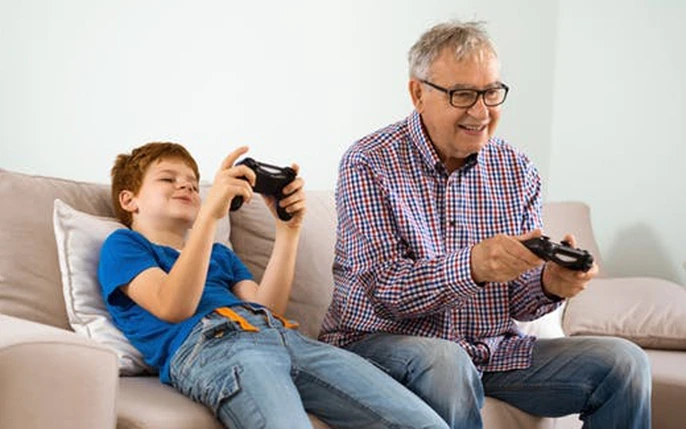 Giải trí bằng trò chơi điện tử khoa học