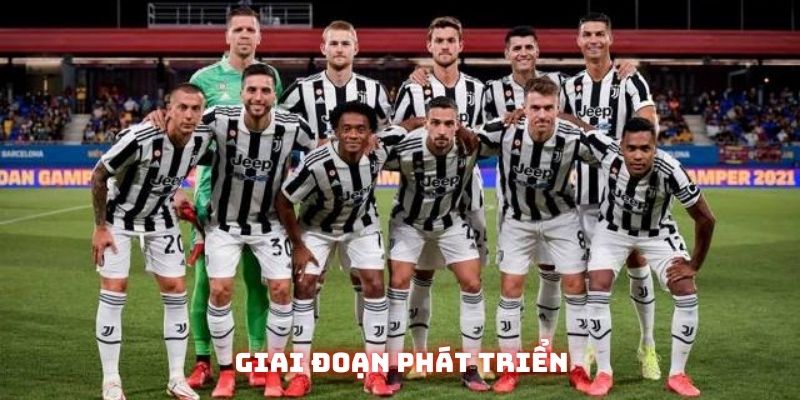 CLB Juventus: Ông Vua Serie A Và Hành Trình Vinh Quang Các giai đoạn phát triển lịch sử của CLB Juventus